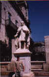 Dwayne in front of statue.jpg (19819 bytes)